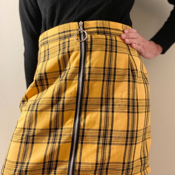Yellow Plaid Mini Skirt - Picture 1 of 3